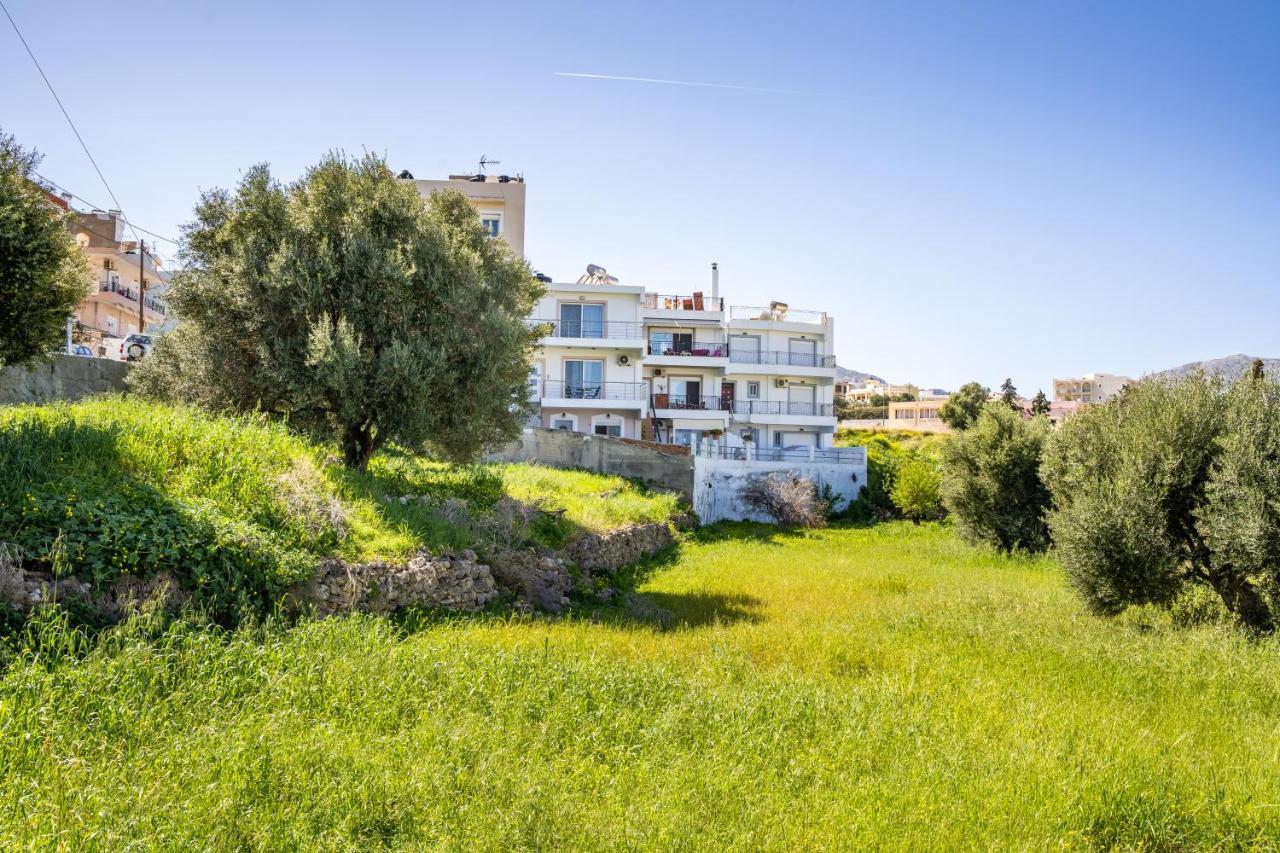 Evdoxia'S Apartment Karpathos Bagian luar foto